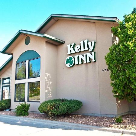 Kelly Inn 13Th Avenue ファーゴ エクステリア 写真